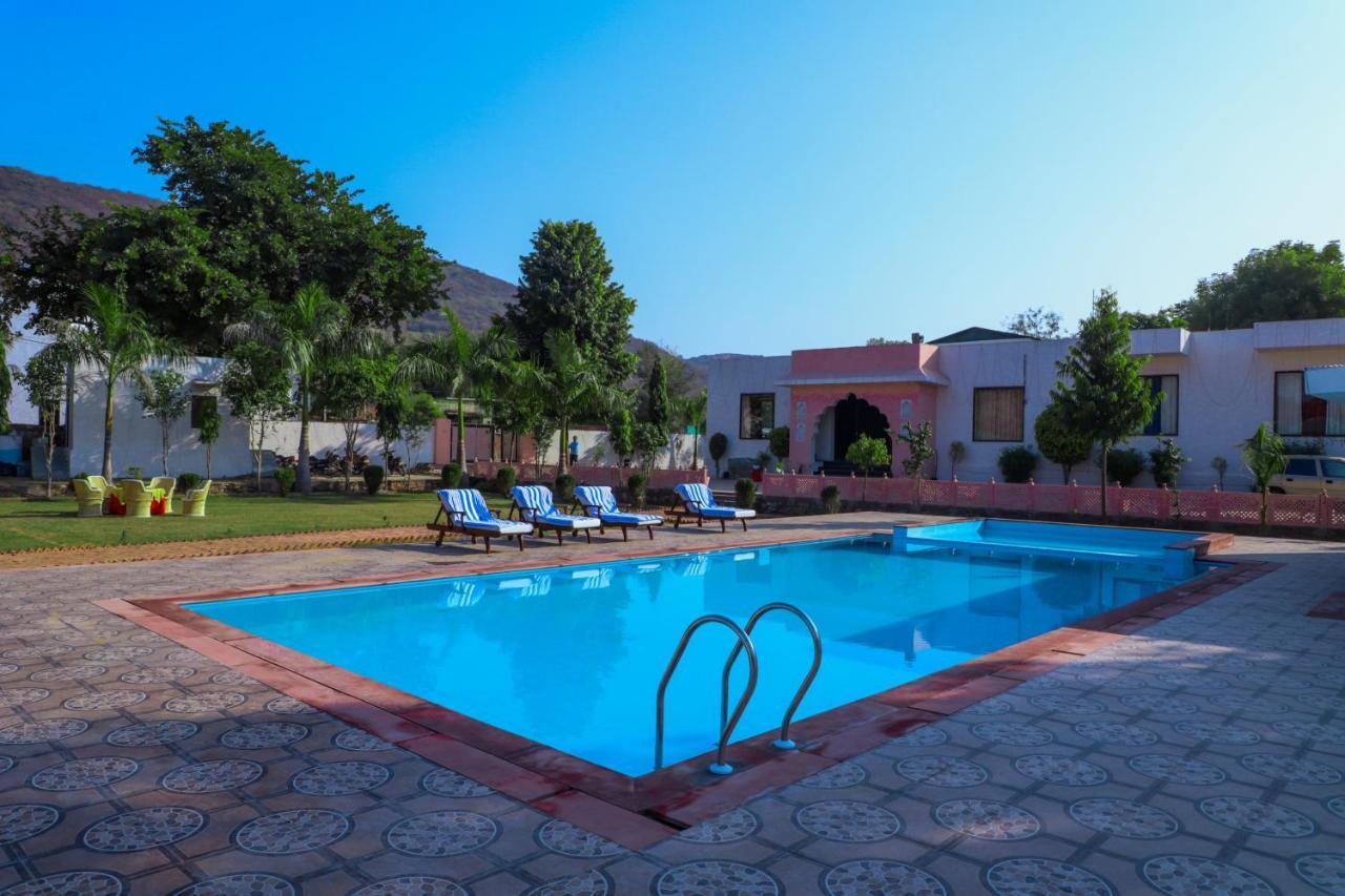 Hotel Yash Vilas Савай-Мадхопур Экстерьер фото